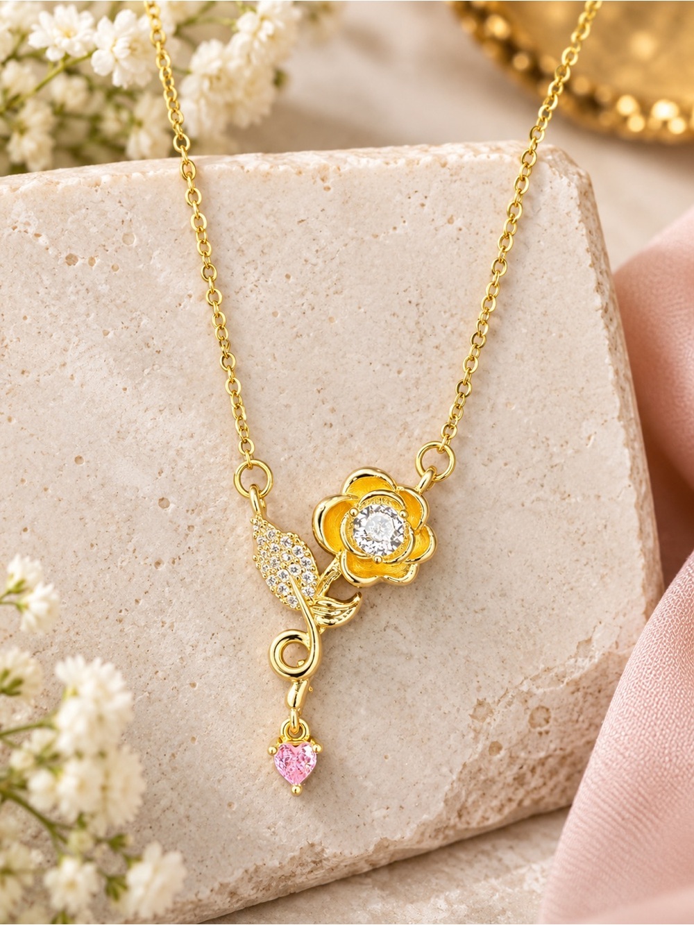 🌼🎵🩷 Gold Tone Floral Crystal Necklace Pink Heart Dangle Pendant